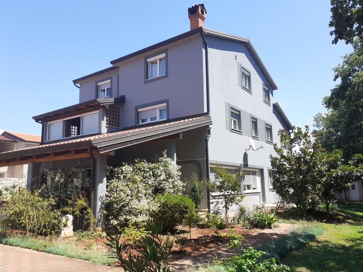 Bed And Breakfast Julia Seget  ภายนอก รูปภาพ