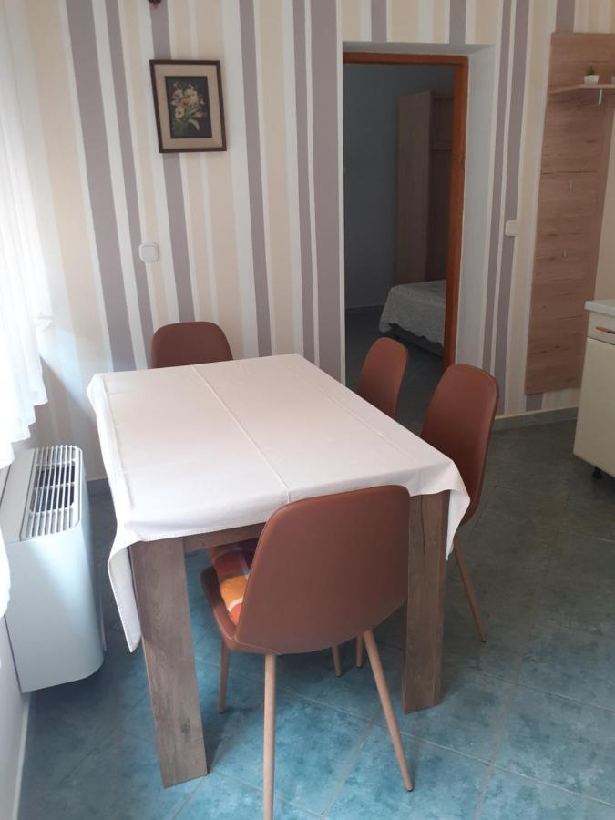 Bed And Breakfast Julia Seget  ภายนอก รูปภาพ