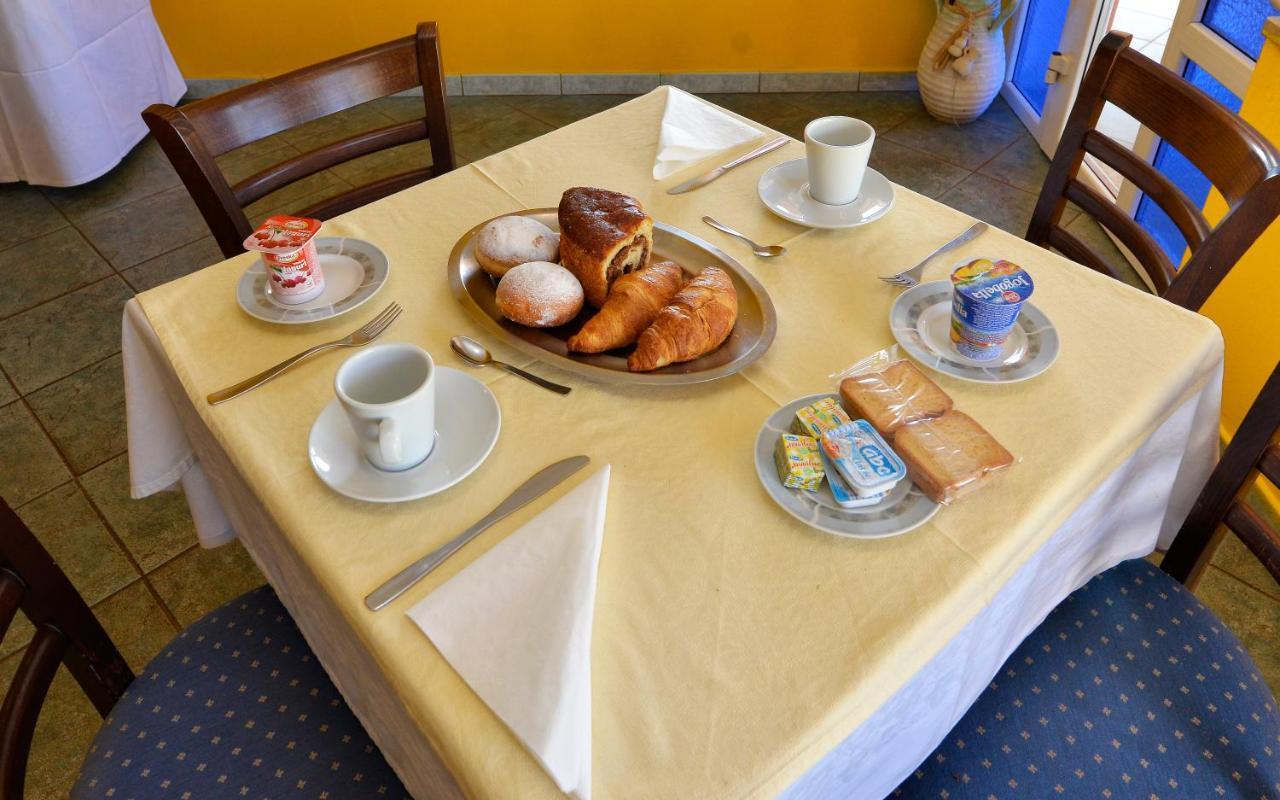 Bed And Breakfast Julia Seget  ภายนอก รูปภาพ