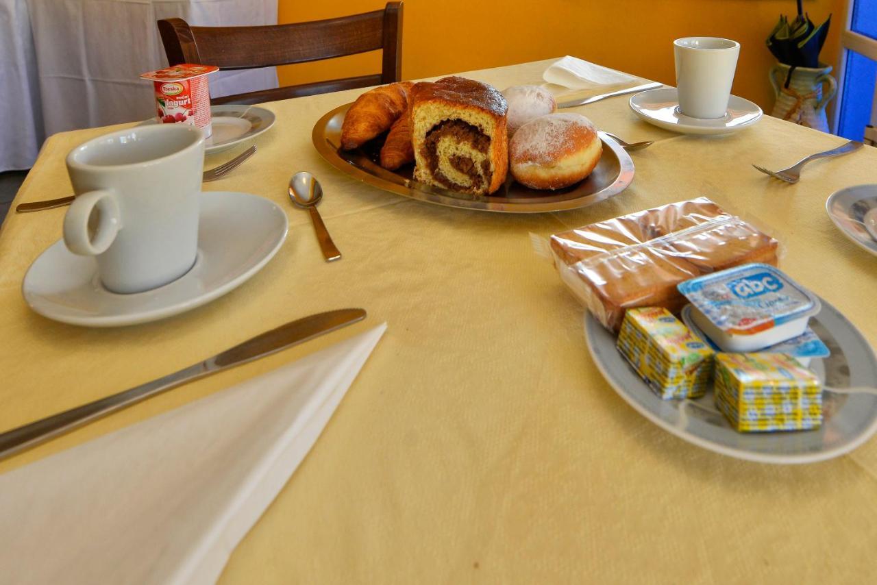 Bed And Breakfast Julia Seget  ภายนอก รูปภาพ