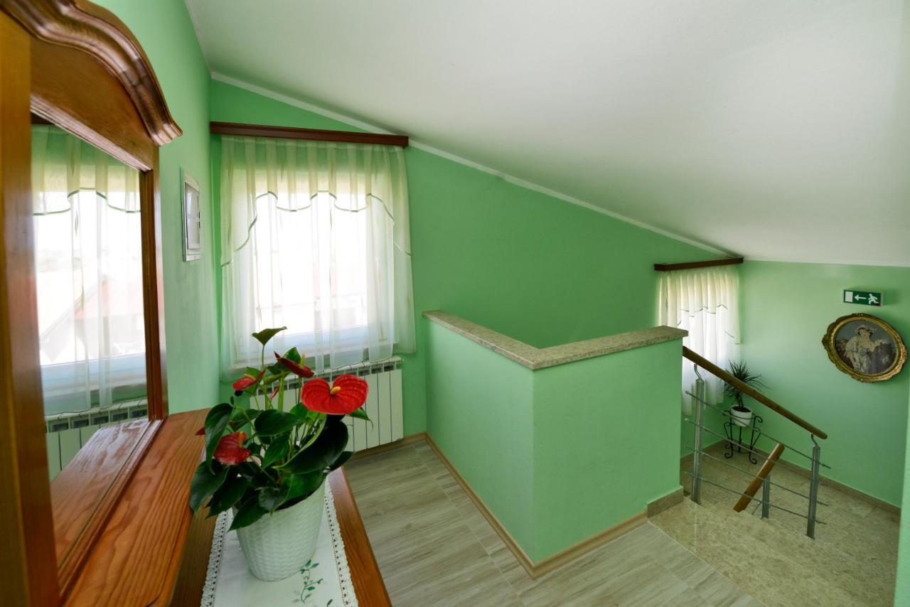 Bed And Breakfast Julia Seget  ภายนอก รูปภาพ