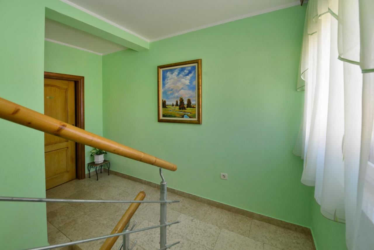 Bed And Breakfast Julia Seget  ภายนอก รูปภาพ