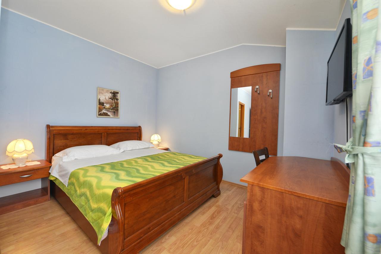 Bed And Breakfast Julia Seget  ภายนอก รูปภาพ