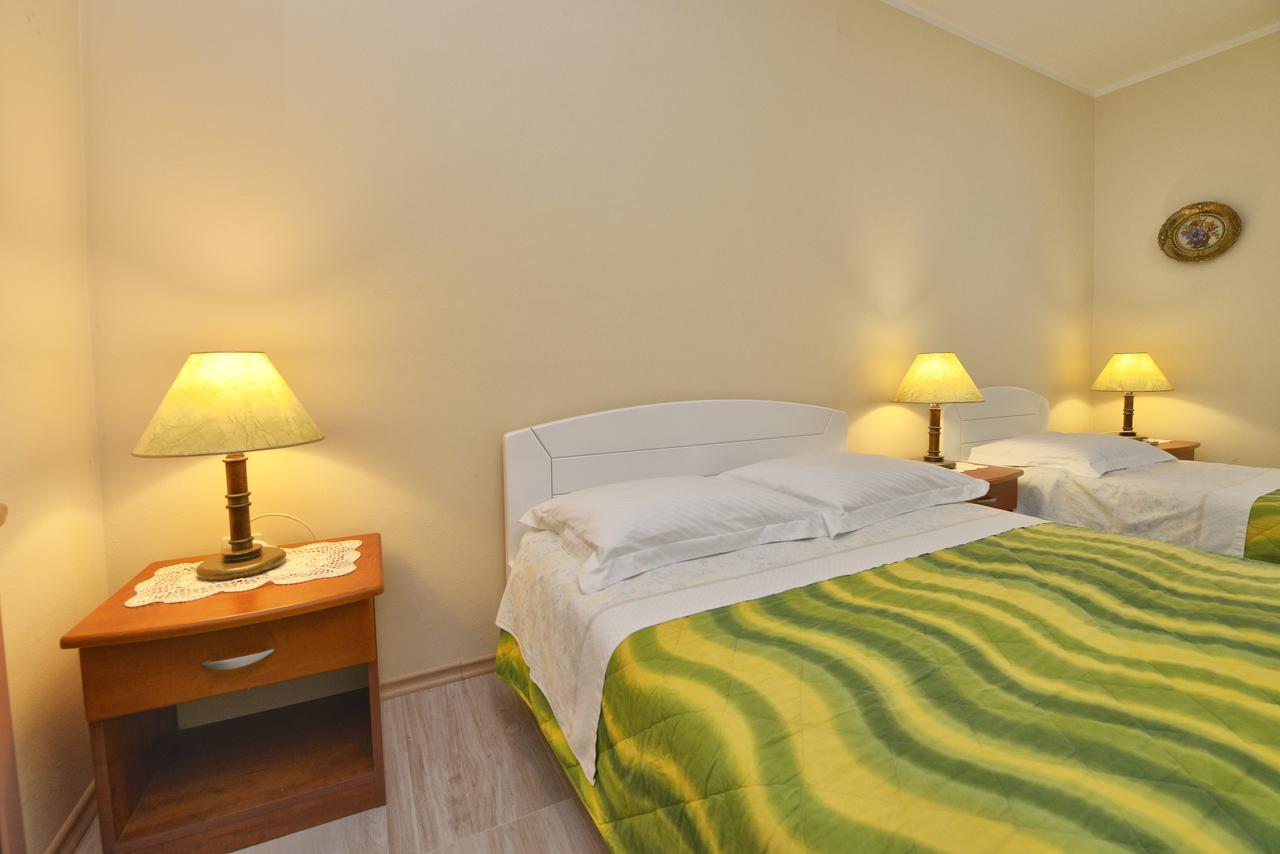 Bed And Breakfast Julia Seget  ภายนอก รูปภาพ