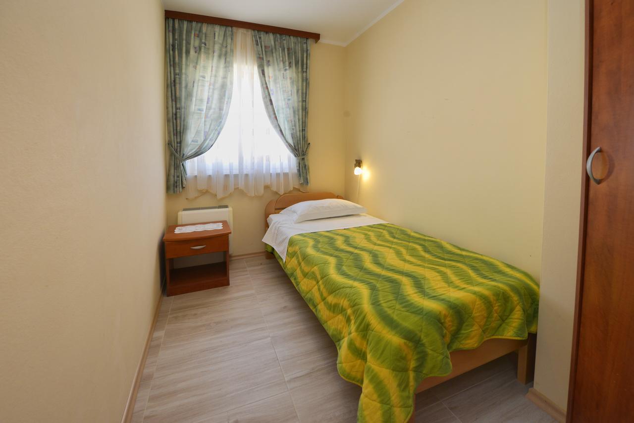 Bed And Breakfast Julia Seget  ภายนอก รูปภาพ